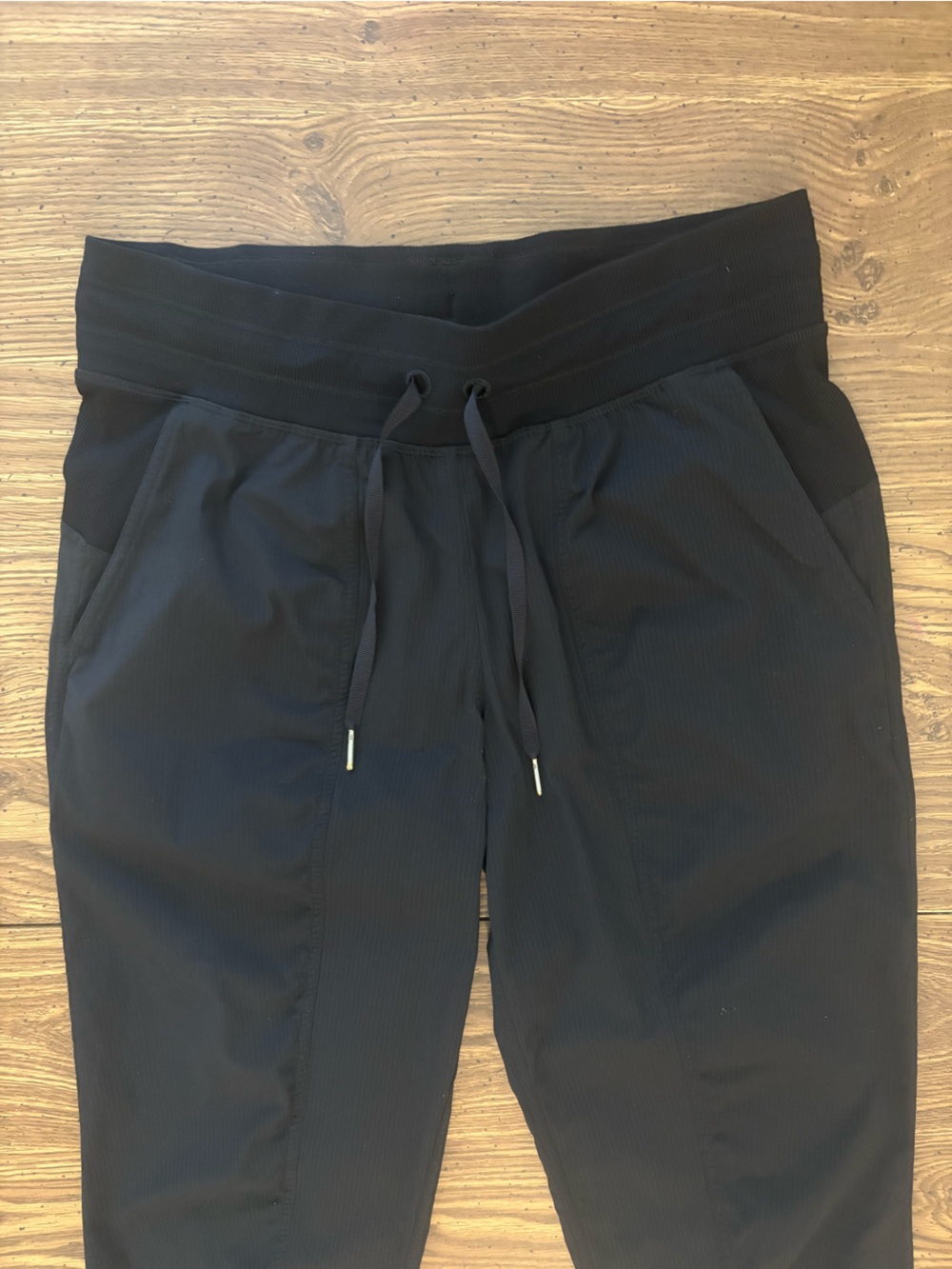 Lululemon Dance Studio Mid Rise Jogger Black Size 8 - Picture 3 of 6